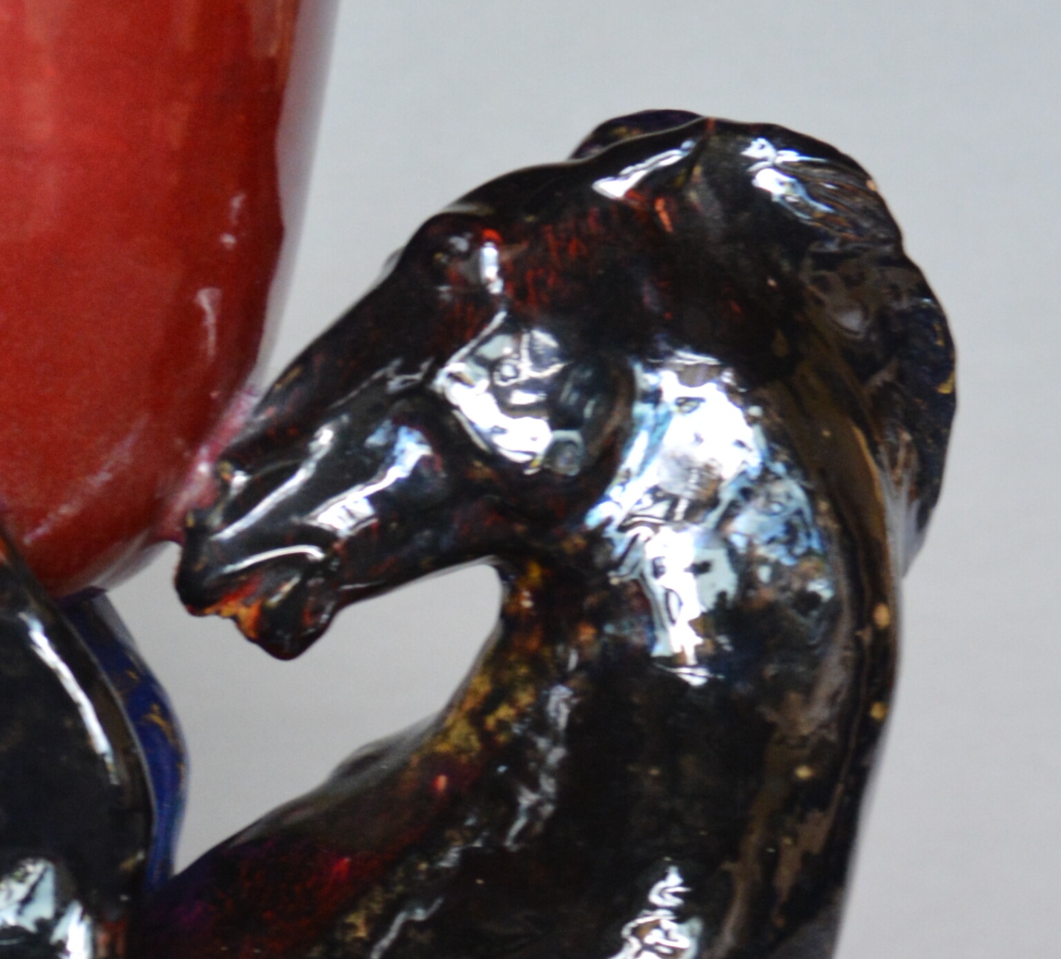 Drei, Vaso Pegaso