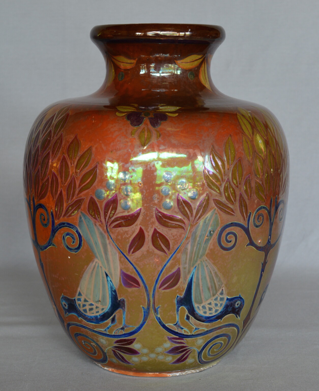Chini, Vaso con alberi e uccelli