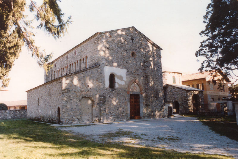 Complesso Monumentale di Galliano, Cantù