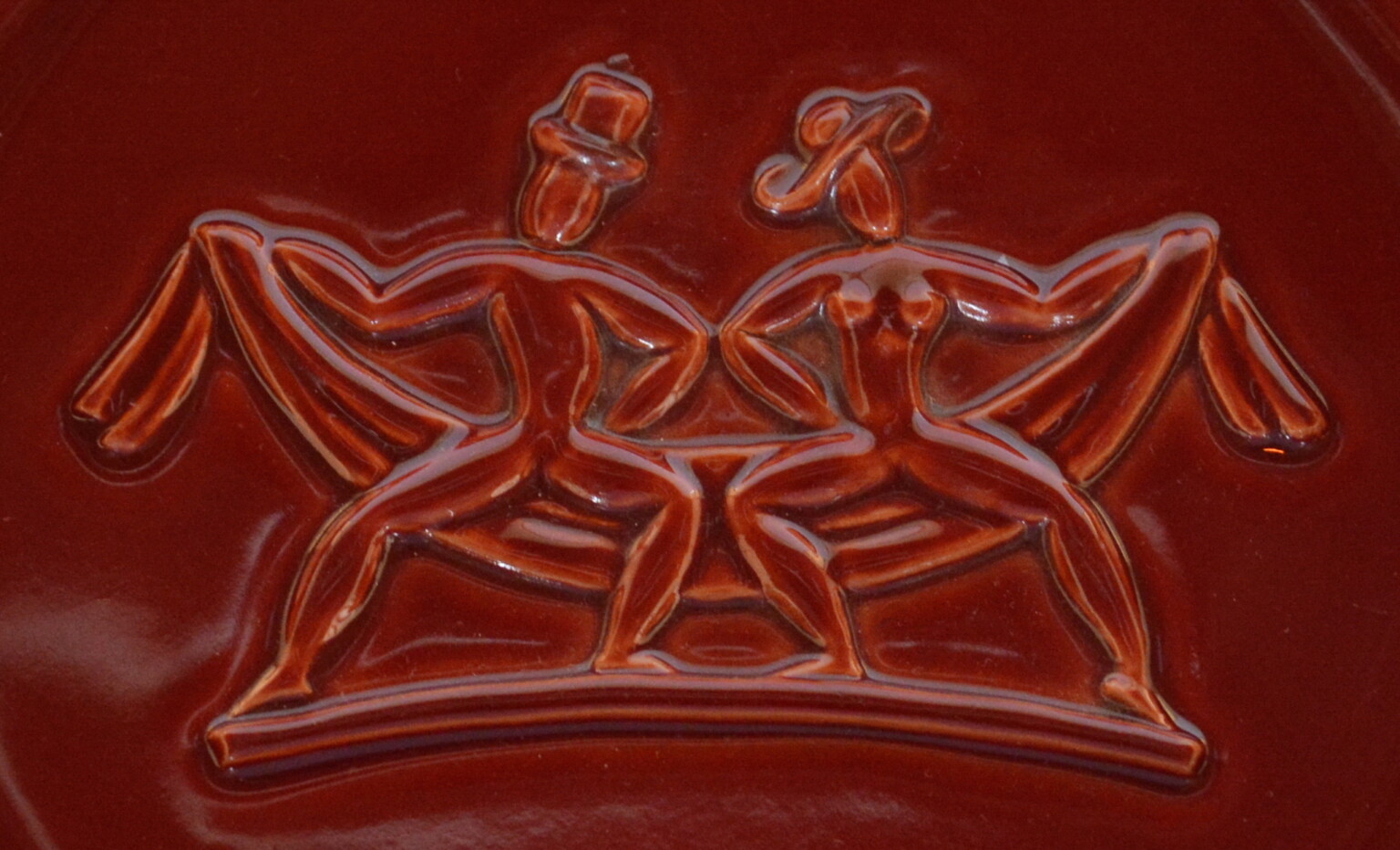 Ponti, Società Ceramica Richard-Ginori, Piatto “gran rosso”