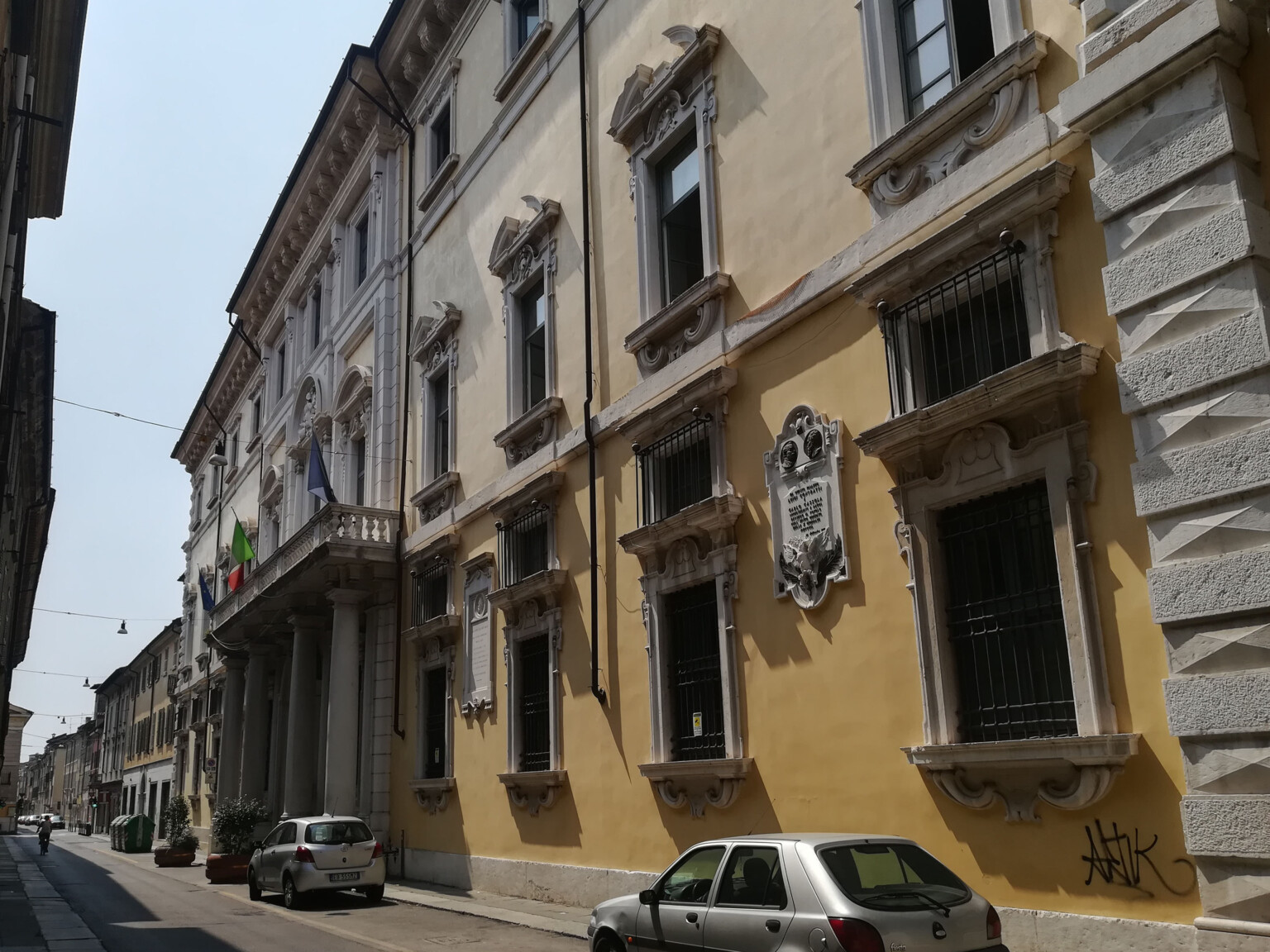 Palazzo Martinengo Colleoni di Pianezza, poi Bargnani – ora sede del settore trasporti, edilizia scolastica e interventi sul patrimonio della Provincia di Brescia